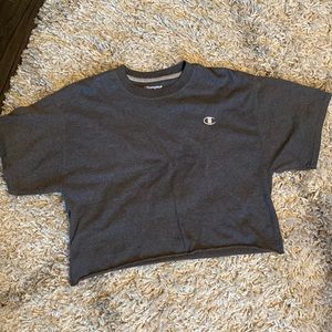 Dark Grey Champion cropped tee